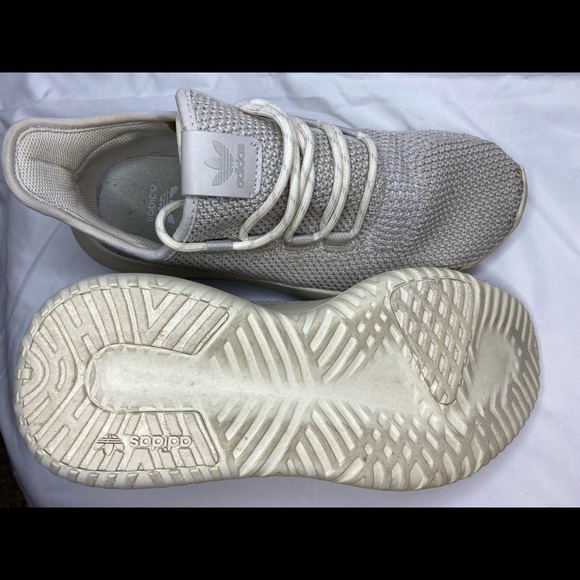 Adidas Mens 6. Should be womens 7. - Picture 4 of 5